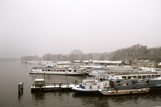 Spree - Promenade, le long de la ... - Berlin - Allemagne / Deutschland - Carnets de route - Photographie - 06