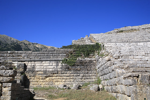 Sanctuaire oraculaire dédié à Zeus / Ζευς / Δίας (μυθολογία) - Dodone / Dodóni / Dodona / Δωδώνη - Épire / Ípiros / Ήπειρος - Grèce / Elládha / Ελλάδα - Carnets de route - Photographie - 02