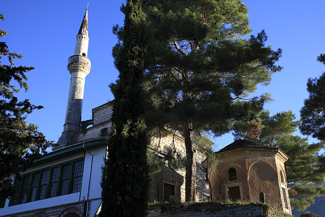 Mosquée Aslan Dzami - Ioannina / Ιωάννινα - Épire / Ípiros / Ήπειρος - Grèce / Elládha / Ελλάδα - Carnets de route - Photographie - 02