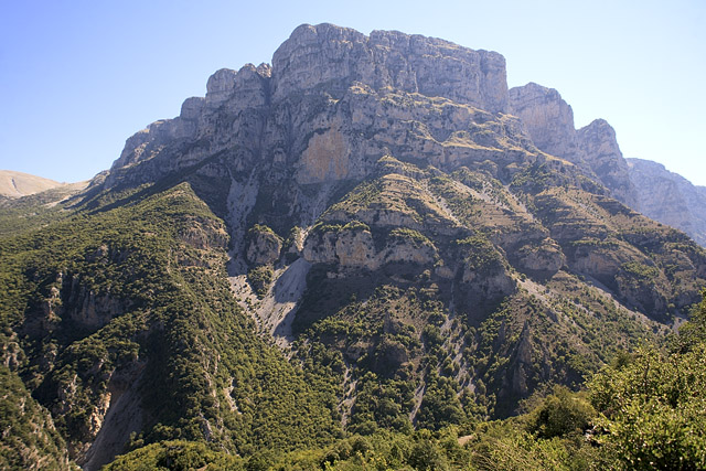 Gorges du Vikos / Farangi Vikou et parc national Vikos-Aoos / Ethnikós Drymós Víkou-Aóou - Pays des Zagoria / Ζαγόρι - Épire / Ípiros / Ήπειρος - Grèce / Elládha / Ελλάδα - Carnets de route - Photographie - 01