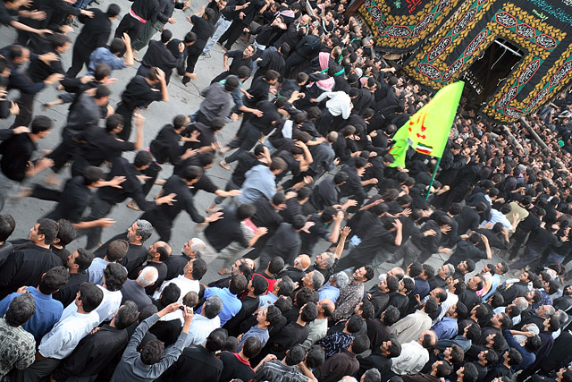 Achoura / Ashura / Aschura / le dix du mois de Muharram / عاشوراء (arabe) / عاشورا - Yazd / یزد - Province de Yazd / استان یزد - Iran / ايران - Carnets de route - Photographie - 07