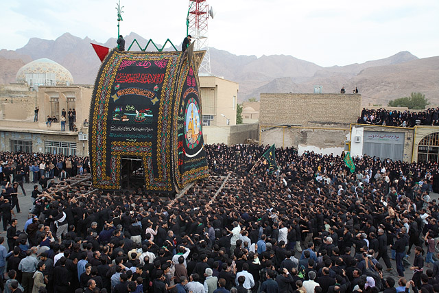 Achoura / Ashura / Aschura / le dix du mois de Muharram / عاشوراء (arabe) / عاشورا - Yazd / یزد - Province de Yazd / استان یزد - Iran / ايران - Carnets de route - Photographie - 08