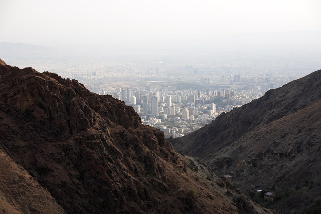 Darband / دربند / Porte fermée, Alborz / Elbourz / Elburz / رشته کوه البرز - Téhéran / تهران - Province de Téhéran / استان تهران - Iran / ايران - Carnets de route - Photographie - 05