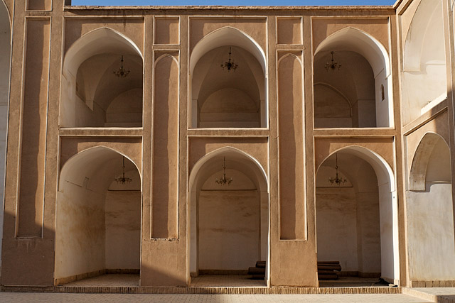 Mosquée Jameh / Mosquée du Vendredi / Masjed-e Jameh - Abarqûh, Abarkuh, Abar kooh, Abar Kûh / ابرکوه - Fars / Pars / استان فارس - Iran / ايران - Carnets de route - Photographie - 02