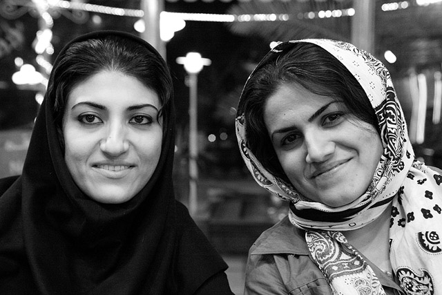 Azam & Violette, Téhéran / تهران - Rencontres - Iran / ايران - Carnets de route - Photographie - 02