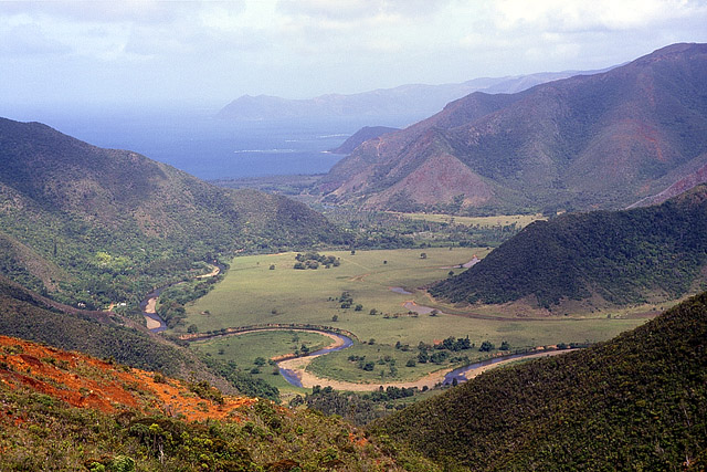 Vue sur la rivière Koua, mine de nickel de Maï - Poro - Grande Terre, Province Nord - Nouvelle-Calédonie - France - Carnets de route - Photographie - 01