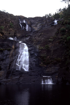 Cascade de Coula, Grande Terre