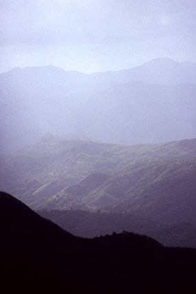 Piste de l'antenne, Touho