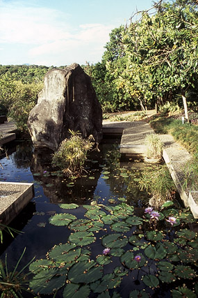 Centre Culturel Tjibaou / Ngan Jila - Nouméa - Grande Terre, Province Sud - Nouvelle-Calédonie - France - Carnets de route - Photographie - 09b