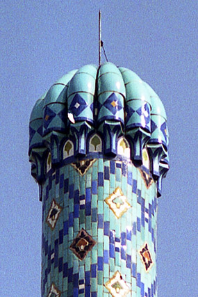 Minaret, mosquée de Saint-Pétersbourg / Санкт-Петербургская соборная мечеть - Petrogradski / Петроградский район - Saint-Pétersbourg / Санкт-Петербург - Russie / Россия - Carnets de route - Photographie - 02b