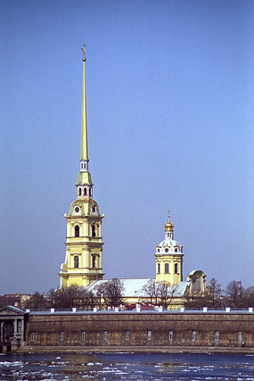 Cathédrale / Basilique Saint-Pierre-et-Saint-Paul / Петропавловский собор - Petrogradski / Петроградский район - Saint-Pétersbourg / Санкт-Петербург - Russie / Россия - Carnets de route - Photographie - 01b