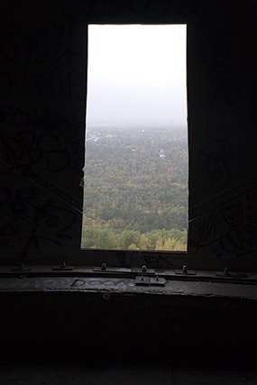 Abhörstation von der NSA / Station radar de la NSA, Teufelsberg / Montagne du Diable - Berlin - Brandebourg / Brandenburg - Allemagne / Deutschland - Sites - Photographie - 11a