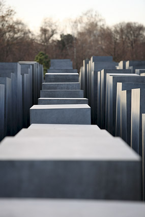 Denkmal für die ermordeten Juden Europas / Mémorial aux juifs assassinés d'Europe / אנדרטה לזכר יהודי אירופה שנרצחו - Berlin - Brandebourg / Brandenburg - Allemagne / Deutschland - Sites - Photographie - 02b