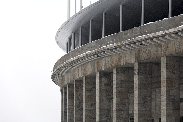 Außenstützen / piliers externes, Olympiastadion / Stade olympique - Berlin - Brandebourg / Brandenburg - Allemagne / Deutschland - Sites - Photographie - 06