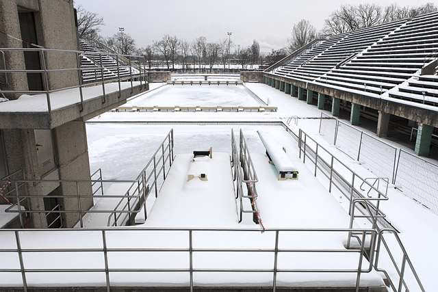 Schwimmbad / Bassin, piscine olympique, Olympiastadion / Stade olympique - Berlin - Brandebourg / Brandenburg - Allemagne / Deutschland - Sites - Photographie - 12