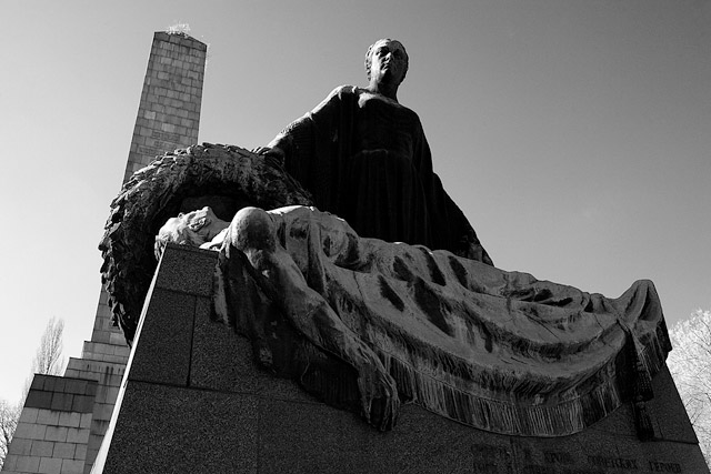 Sowjetisches Ehrenmal / Mémorial soviétique, Schönholzer Heide - Berlin - Brandebourg / Brandenburg - Allemagne / Deutschland - Sites - Photographie - 00