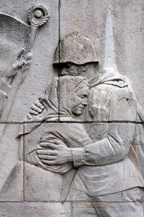 Lénine / Lenin / Ленин, détails de sarcophages, Sowjetisches Ehrenmal / Mémorial soviétique, Treptower Park - Berlin - Brandebourg / Brandenburg - Allemagne / Deutschland - Sites - Photographie - 09b