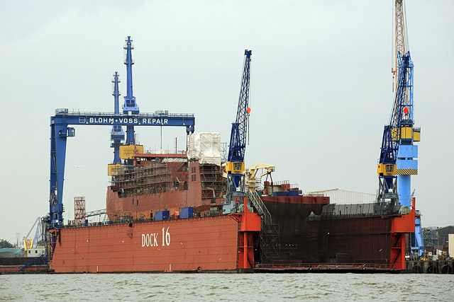 Hamburger Hafen / Port de Hambourg - Hambourg / Hamburg - Hambourg, Brême, Basse-Saxe / Hamburg, Bremen, Niedersachsen - Allemagne / Deutschland - Sites - Photographie - 13