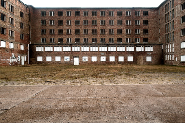 Gemeinschaftsräume, Prora / Espaces communs, Prora - Rügen - Mecklembourg-Poméranie-Occidentale (antérieure) / Mecklenburg-Vorpommern - Allemagne / Deutschland - Sites - Photographie - 04