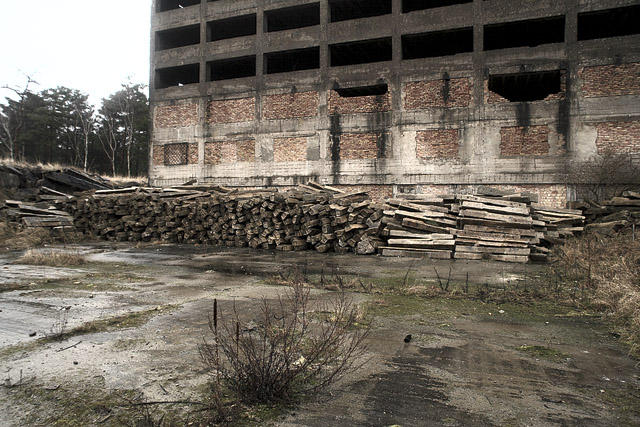 Ruinen und Rohbauzustände, Prora / Ruines et ossatures, Prora - Rügen - Mecklembourg-Poméranie-Occidentale (antérieure) / Mecklenburg-Vorpommern - Allemagne / Deutschland - Sites - Photographie - 11