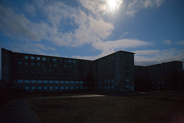 Nacht auf dem Seebad Prora / Nuit, Prora - Rügen - Mecklembourg-Poméranie-Occidentale (antérieure) / Mecklenburg-Vorpommern - Allemagne / Deutschland - Sites - Photographie - 15