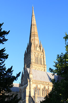 Flèche / Spire, Cathédrale / Cathedral - Salisbury - Wiltshire - Angleterre / England - Royaume-Uni / United Kingdom - Sites - Photographie - 02a