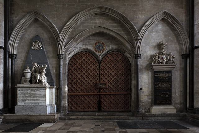Portique / Portico, Cathédrale / Cathedral - Salisbury - Wiltshire - Angleterre / England - Royaume-Uni / United Kingdom - Sites - Photographie - 13