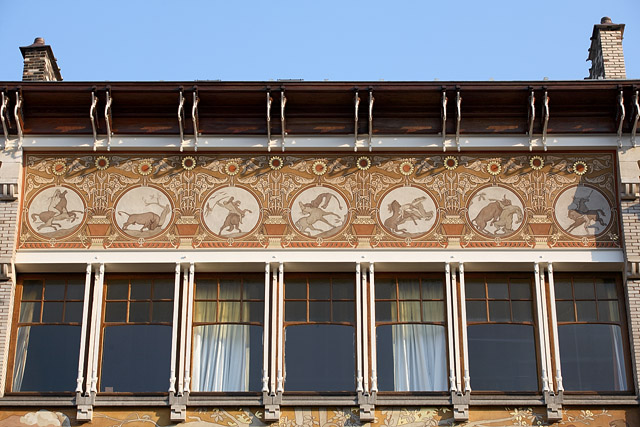Frise à médaillons, Hôtel Ciamberlani par Paul Hankar, n°48 rue Defacqz - Bruxelles / Brussel - Belgique / België - Thèmes - Photographie - 02
